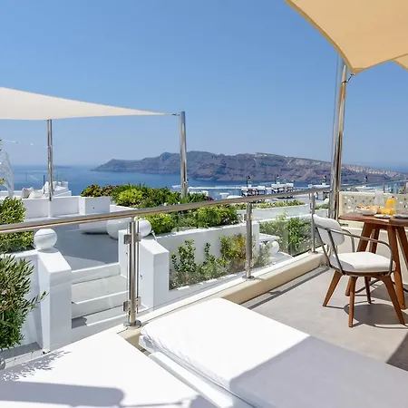 Enalion White Apartment Oia (Santorini)